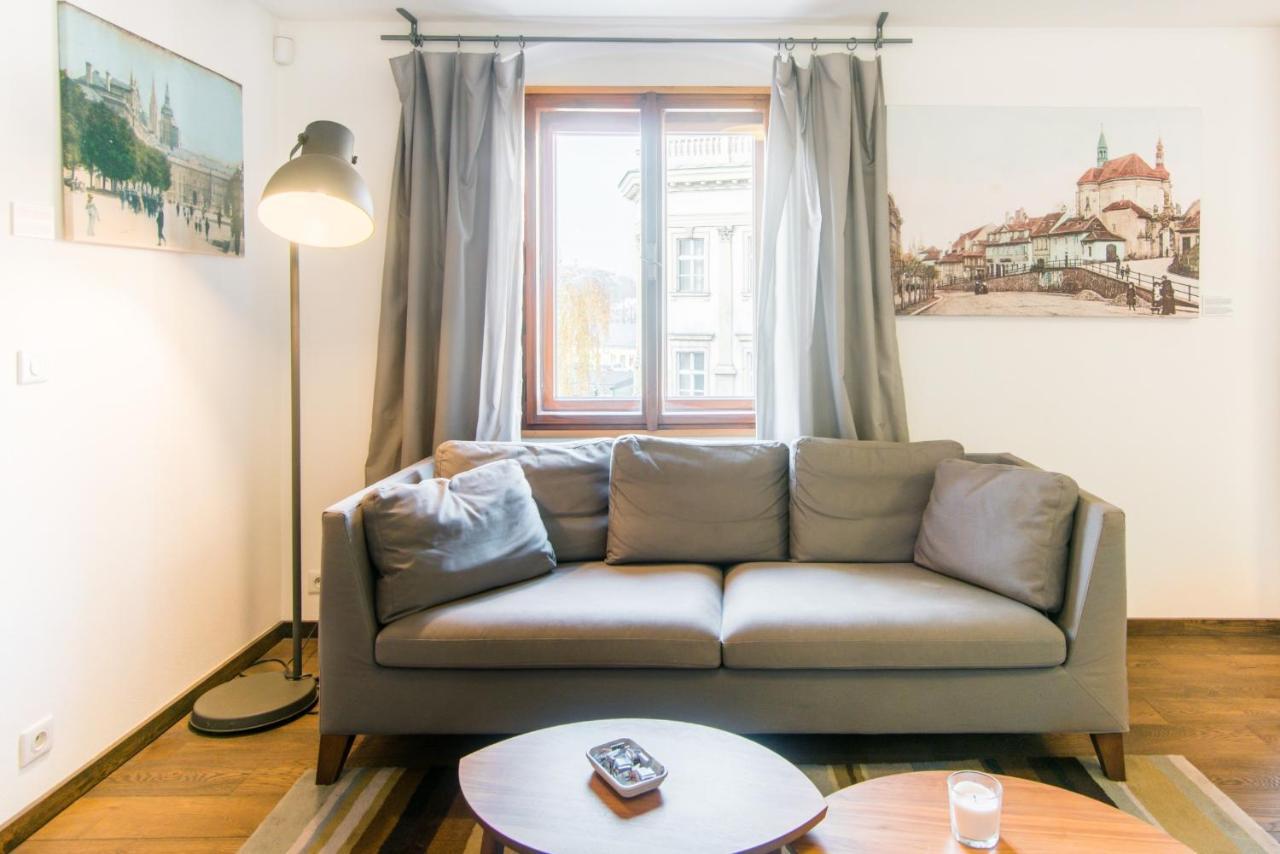 Modern Apartment In A Picturesque 15Th-Century Building Praga Zewnętrze zdjęcie